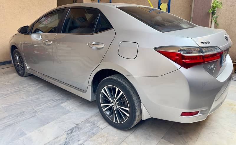 Toyota Corolla Altis 2020 3