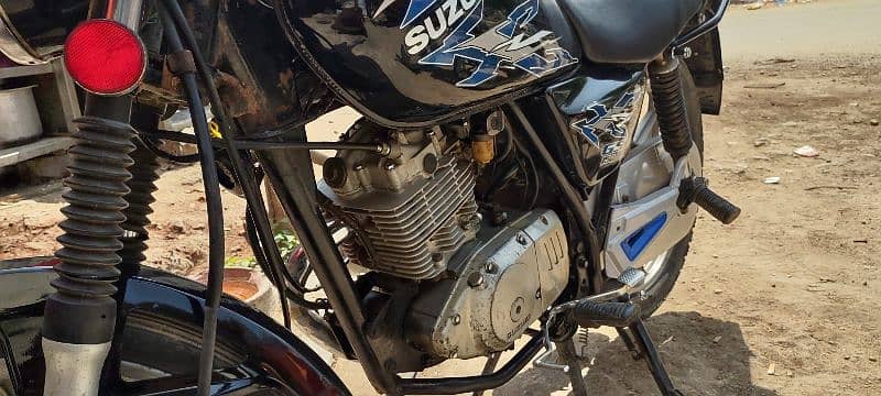 suzuki 150.2017. karachi. 7