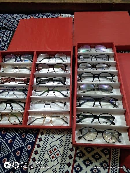 5 glasses box for sale in very reasonable price 0