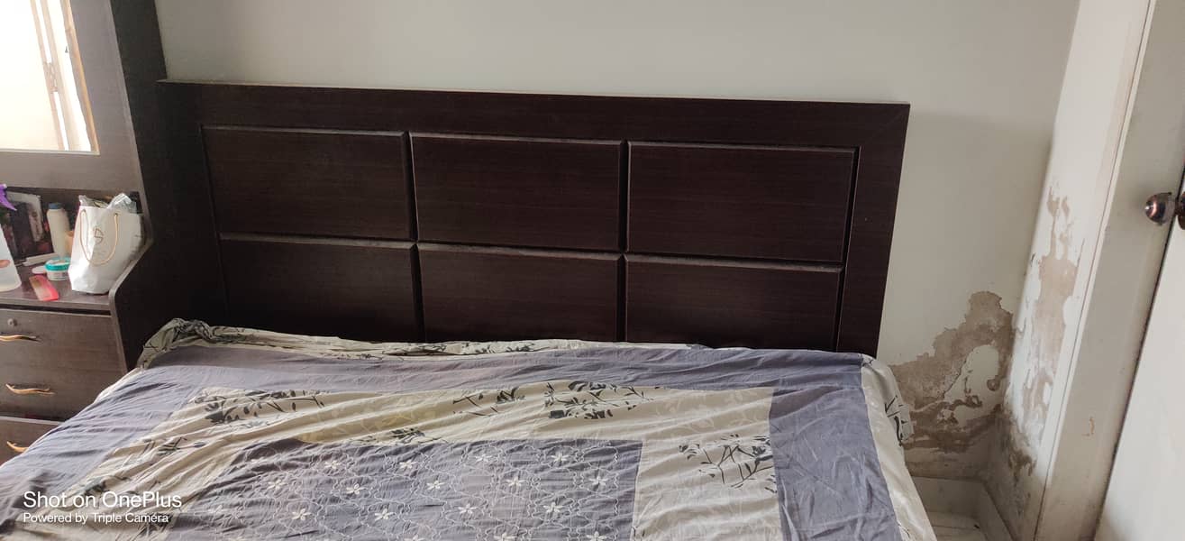 King size neet and clean condition bed for sale without mattress 14