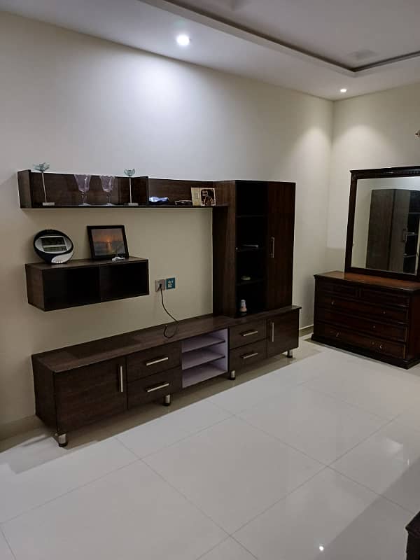 1 Kanal Fully Furnished House For Rent in Bahria Town Lahore 4