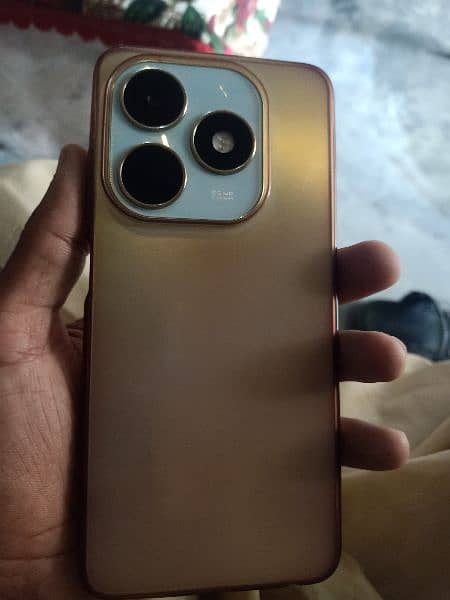 Tecno spark 20. condition 10/10 warranty 6month with box 1