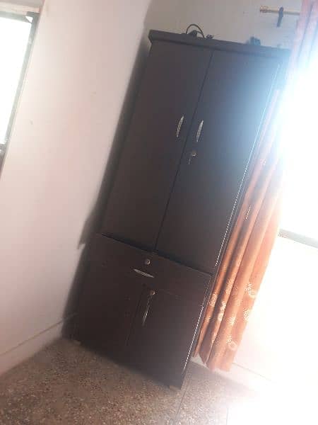 small wardrobe 2