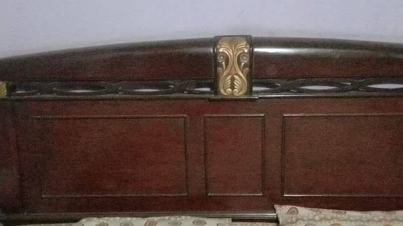 Good Condition Bed 2