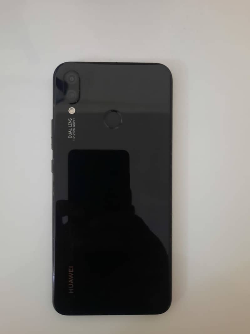 HUAWEI nova 3i 6