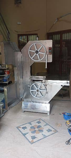 Meat cutter machine (Made in Korea)
2 HP 3 phase moter full size 1