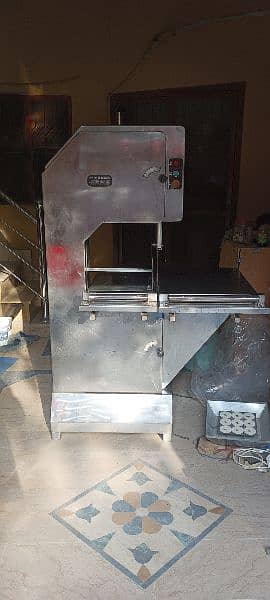 Meat cutter machine (Made in Korea)
2 HP 3 phase moter full size 11