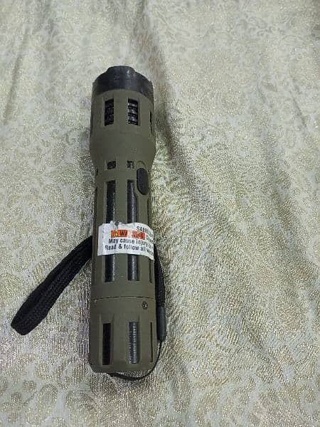 SABRE 120 LUMENS LED TORCH 3