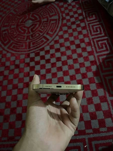 iPhone 12 Pro Max Pta dual physical sim 128GB Gold clr 86% health 2