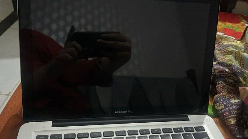 Macbook pro mid 2012 2