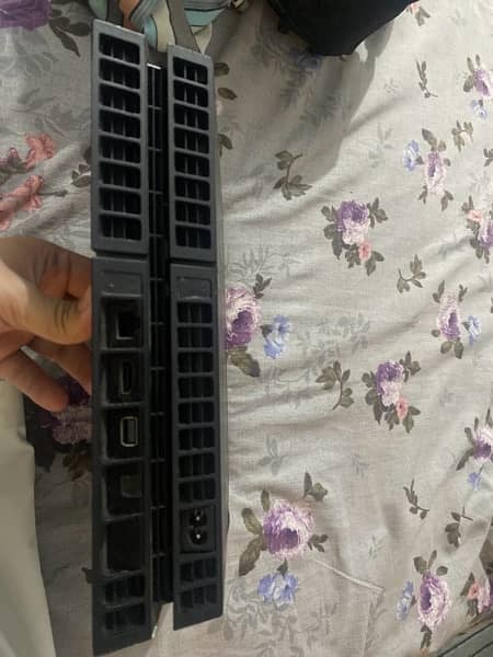 Ps4 Good condition with one original controller 3