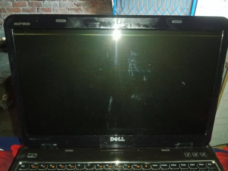 Dell laptop N5110 4GB Ram 320GB Hard Drive 5