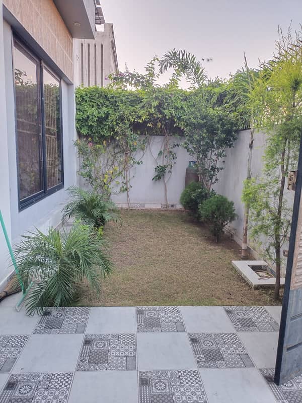 Brand New Luxury House for Rent of 10 Marla Available in Citi Housing Society, Gujranwala (Advance 2.5 lac) 1