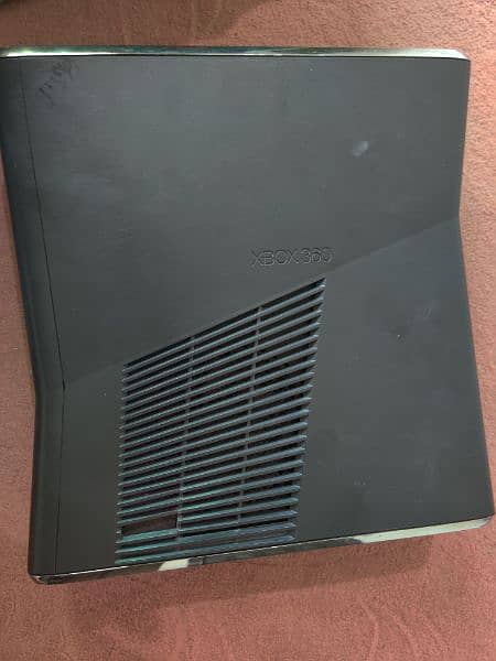 XBOX 360 SLIM 1