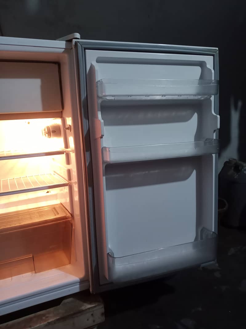 Fridge , Mini Frige For Sale 9