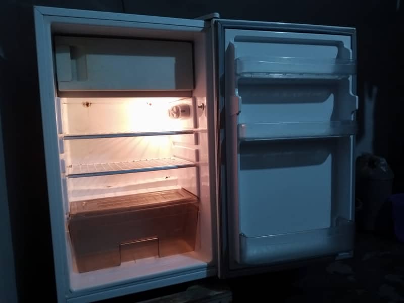 Fridge , Mini Frige For Sale 10