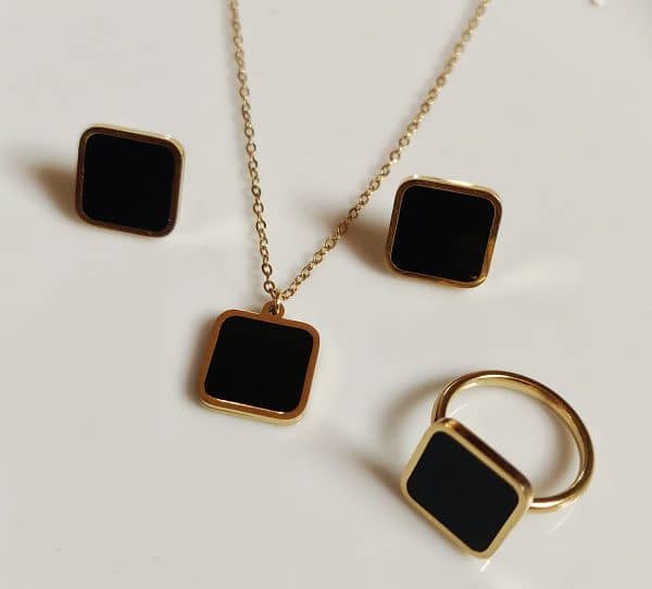 Black Aqeeq Square Earring Pendant Ring Necklace Set | free delivery 1