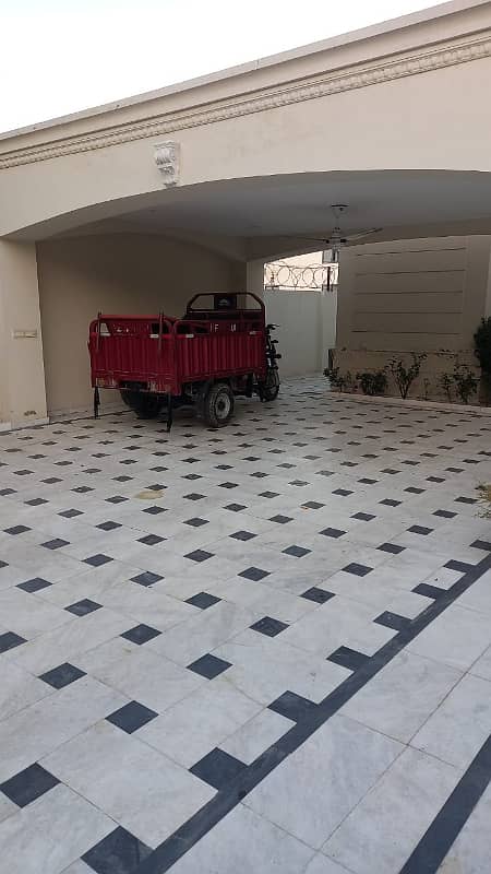 2 Kanal Fully Furnished House For Sale in Bahria Town Lahore 8