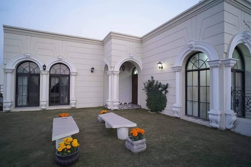 2 Kanal Fully Furnished House For Sale in Bahria Town Lahore 9