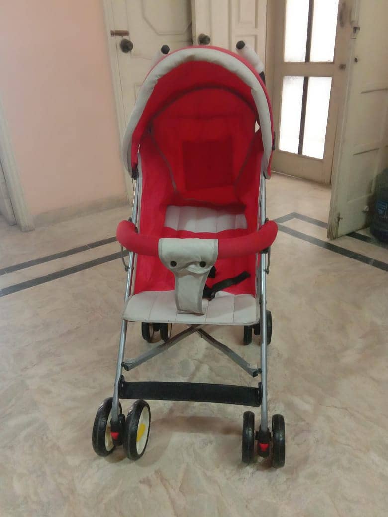 Stroller and Carrycot 4