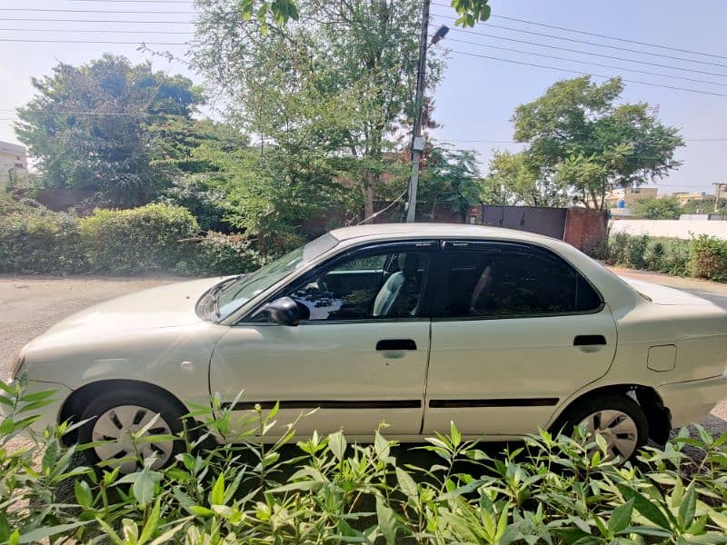 Suzuki Baleno 2004 3