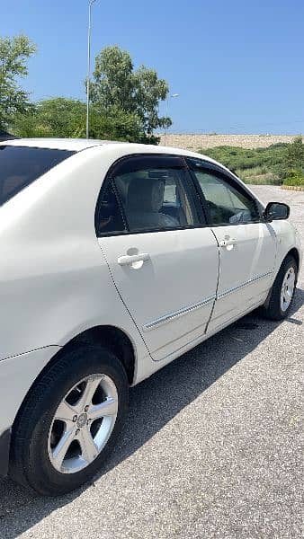 Toyota Corolla 2.0 D 2005 1