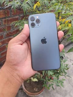 Iphone 11 Pro 64 GB Factory Unlock All ok