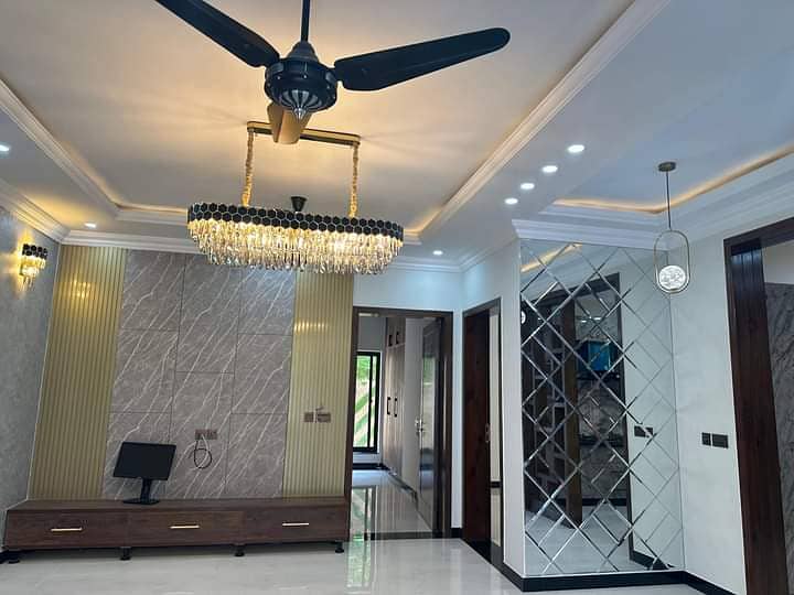 10 Marla Brand New Luxury Lower Portion Is Available For Rent In Overseas C Block Bahria Town Lahore 3