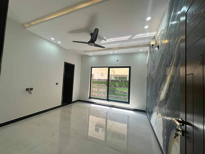 10 Marla Brand New Luxury Lower Portion Is Available For Rent In Overseas C Block Bahria Town Lahore 4