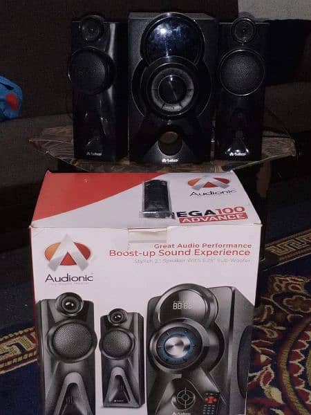 Audionic Bluetooth speakers heavy volume plus base DJ type 8