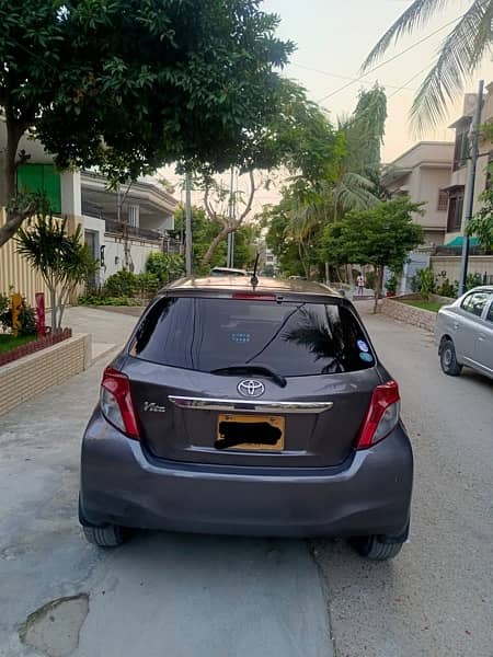 Toyota Vitz 2012 2