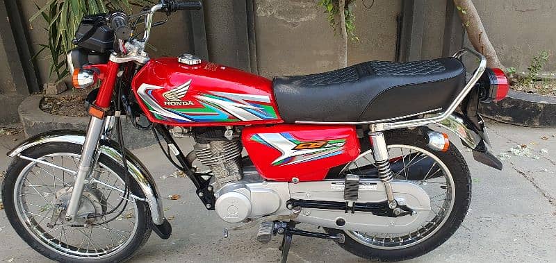 CG Honda 125 applied for 2023 7