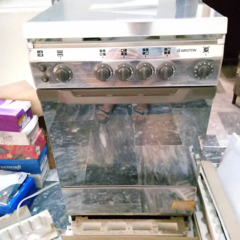 Ariston Cooker Oven (Brand New) 3