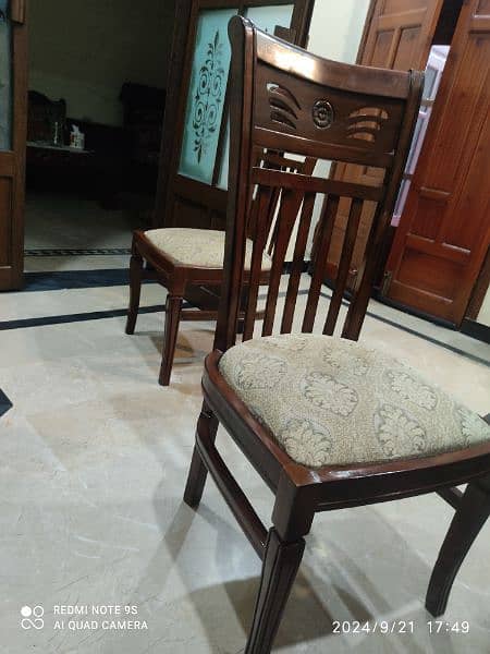 Dining Table Glass top with 6 chairs 5