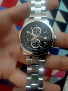 Seiko 100M chronograph for sale, 03315138935 contact on WhatsApp.