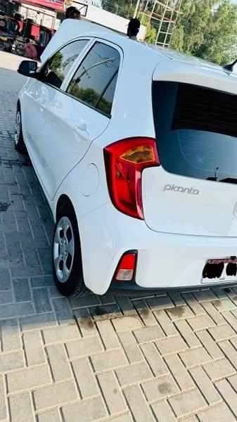 KIA Picanto 2023 1