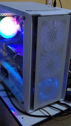 Gaming PC i7 6Gen/16Gb ram /128gbss/Rx 5808gb/rgb casing