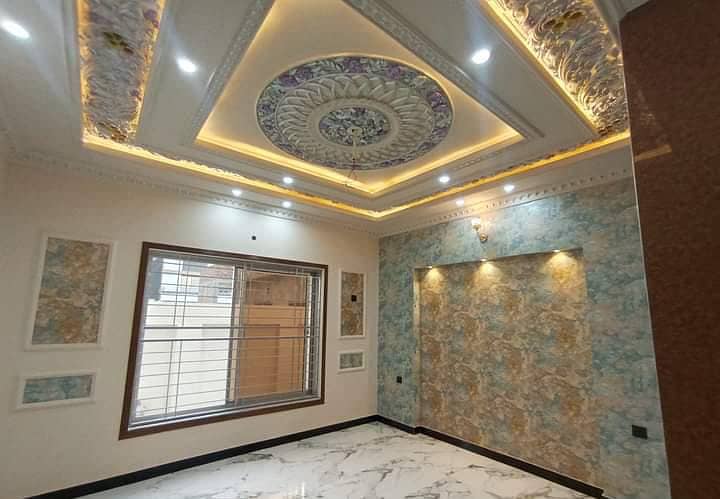 10 Marla Brand New luxurious Upper Portion Is Available For rent In Rafi Block Bahria Town Lahore 1