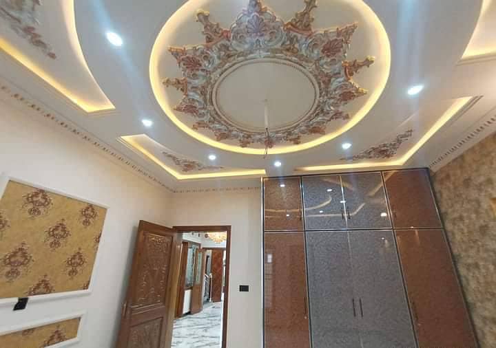 10 Marla Brand New luxurious Upper Portion Is Available For rent In Rafi Block Bahria Town Lahore 6