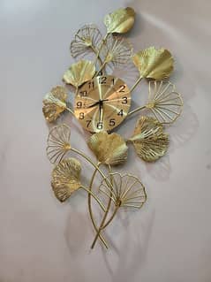 Wall clock golden color