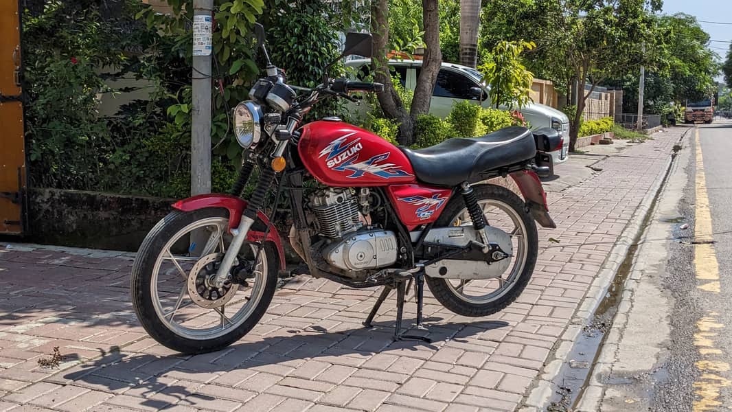 suzuki GS150 SE 2