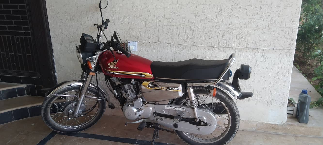 Honda CG 125 Special Edition 2021 1