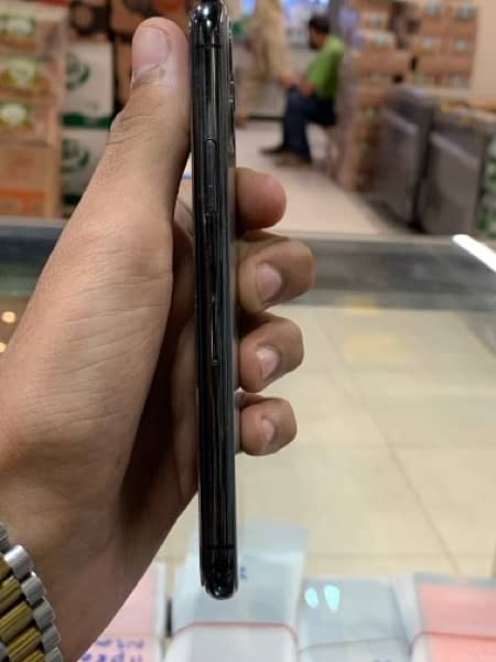 Iphone 11pro 64gb jv 3