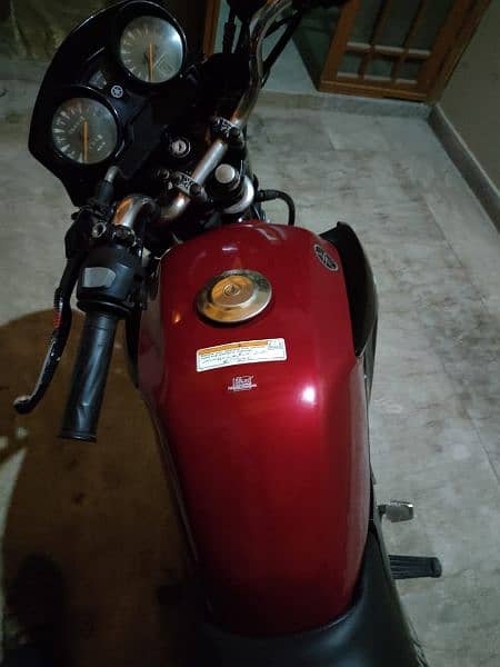 Yamaha YBR like new 1