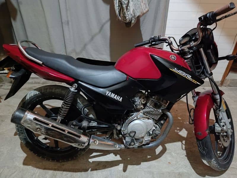 Yamaha YBR like new 4