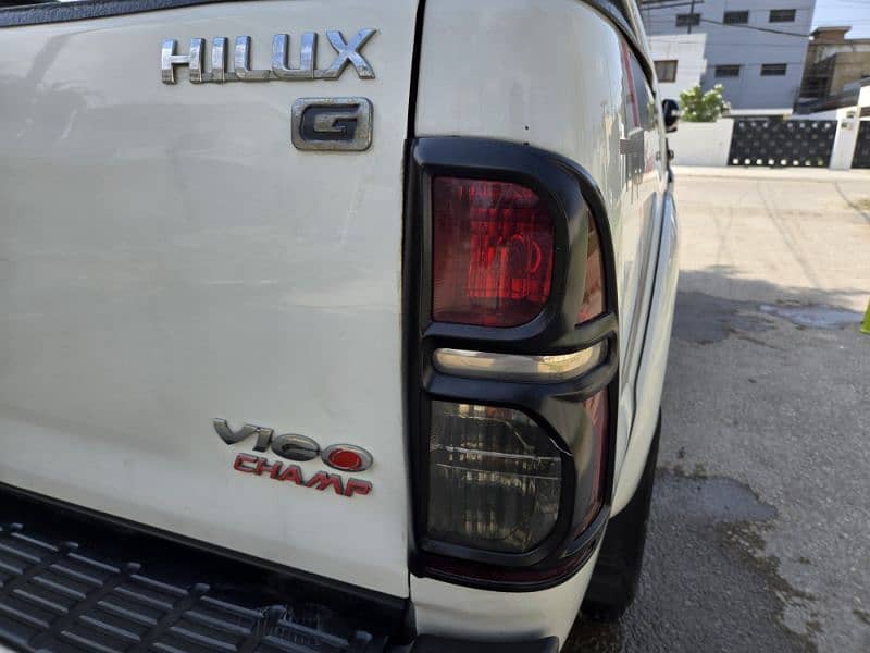 Toyota Hilux 2013 Vigo G 11