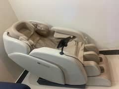 JC Buckman Indulge US - Massage Chair