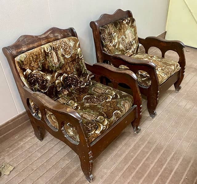 5 seater sofa set (Urgent Sale) 6