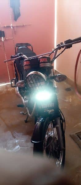 Suzuki GS 150 For Sell 6