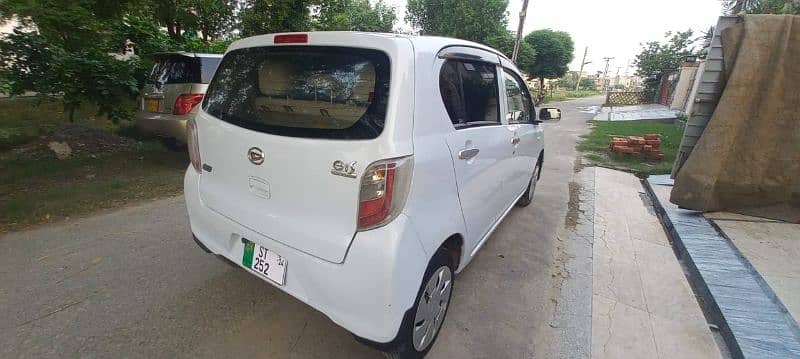 Daihatsu Mira 2011 than bittar vitz Passo move DayZ 3